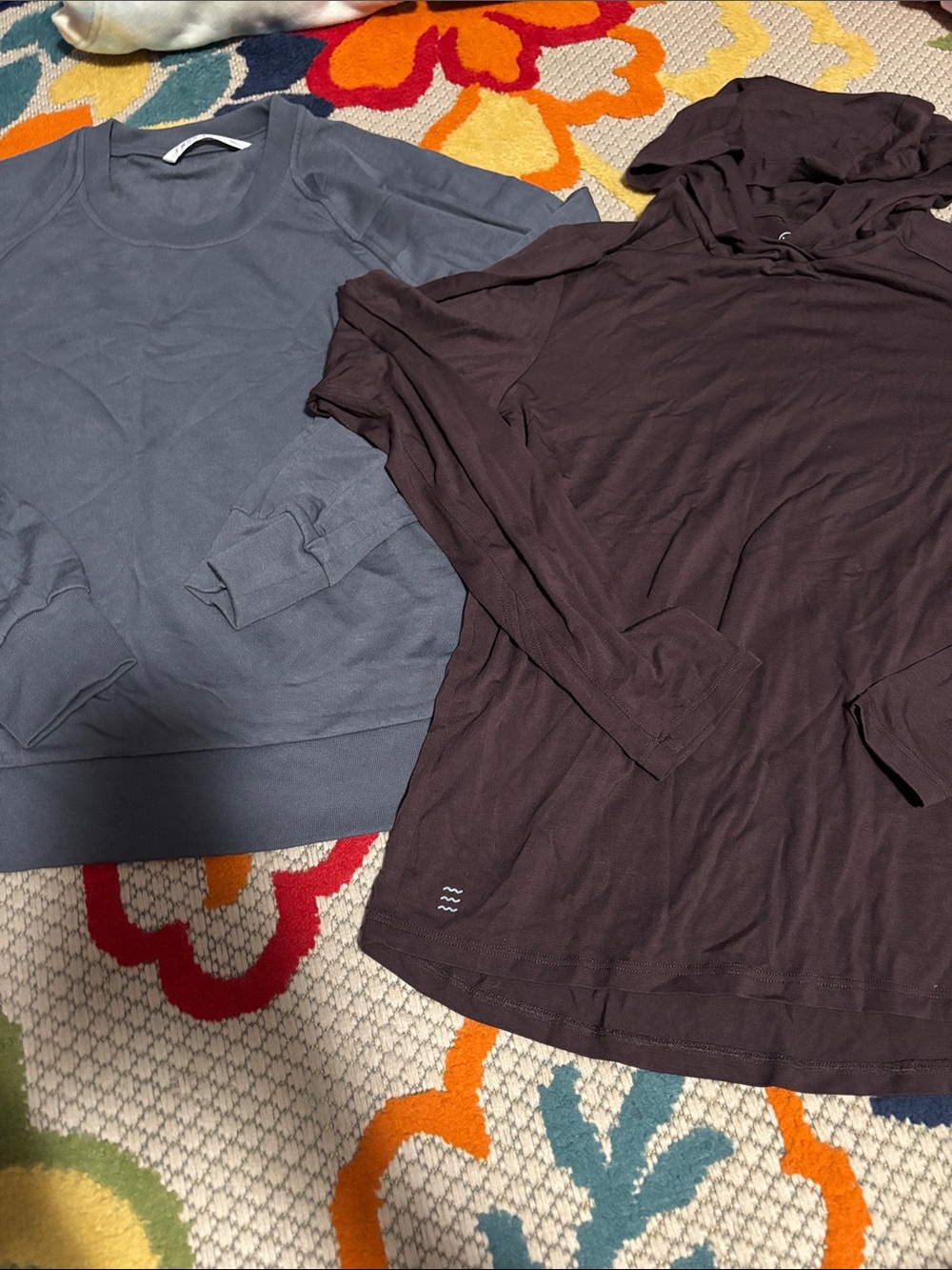 Free Fly Apparel athletic Hoodie and crew neck XS